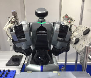 Toshiba Machine launches two cobots at IREX, announces name change