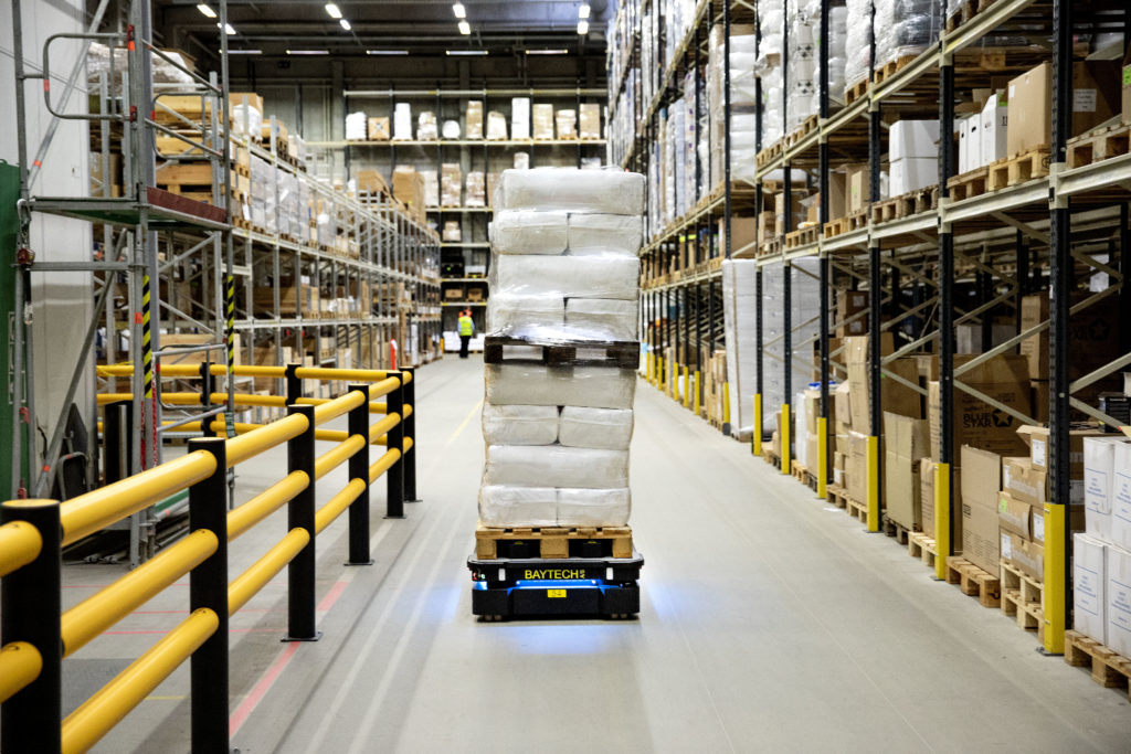 Wholesaler ICM uses MiR mobile robots to keep up with demand for protective gear