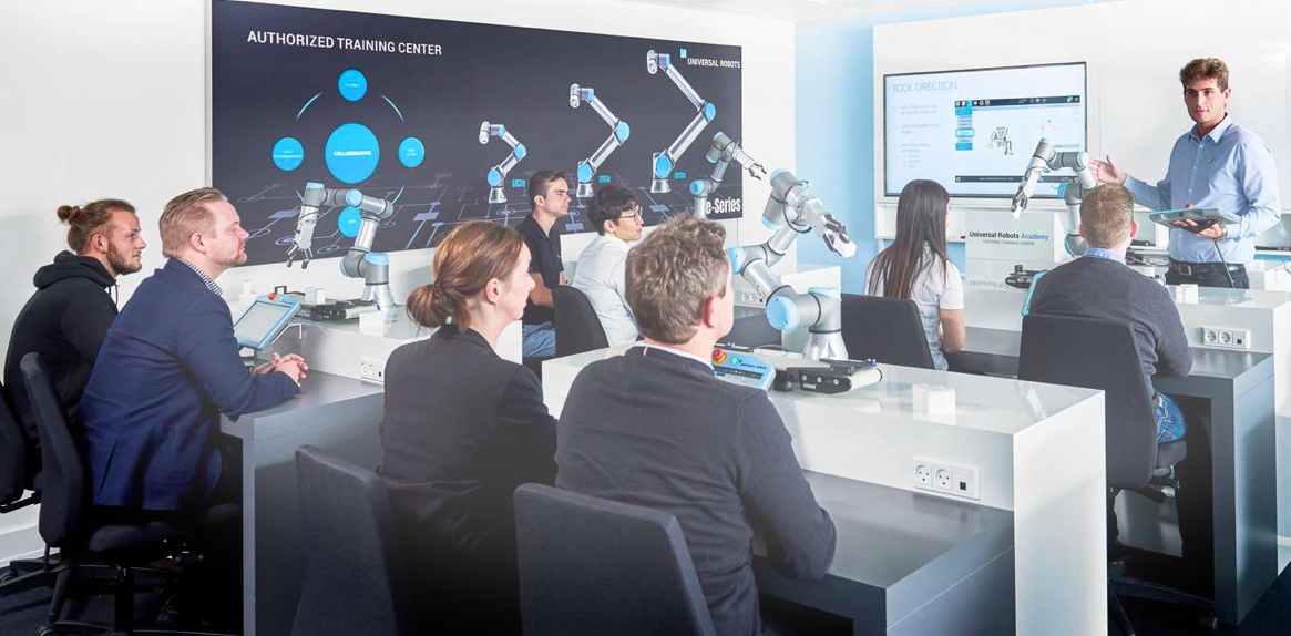 Universal Robots cobot certification